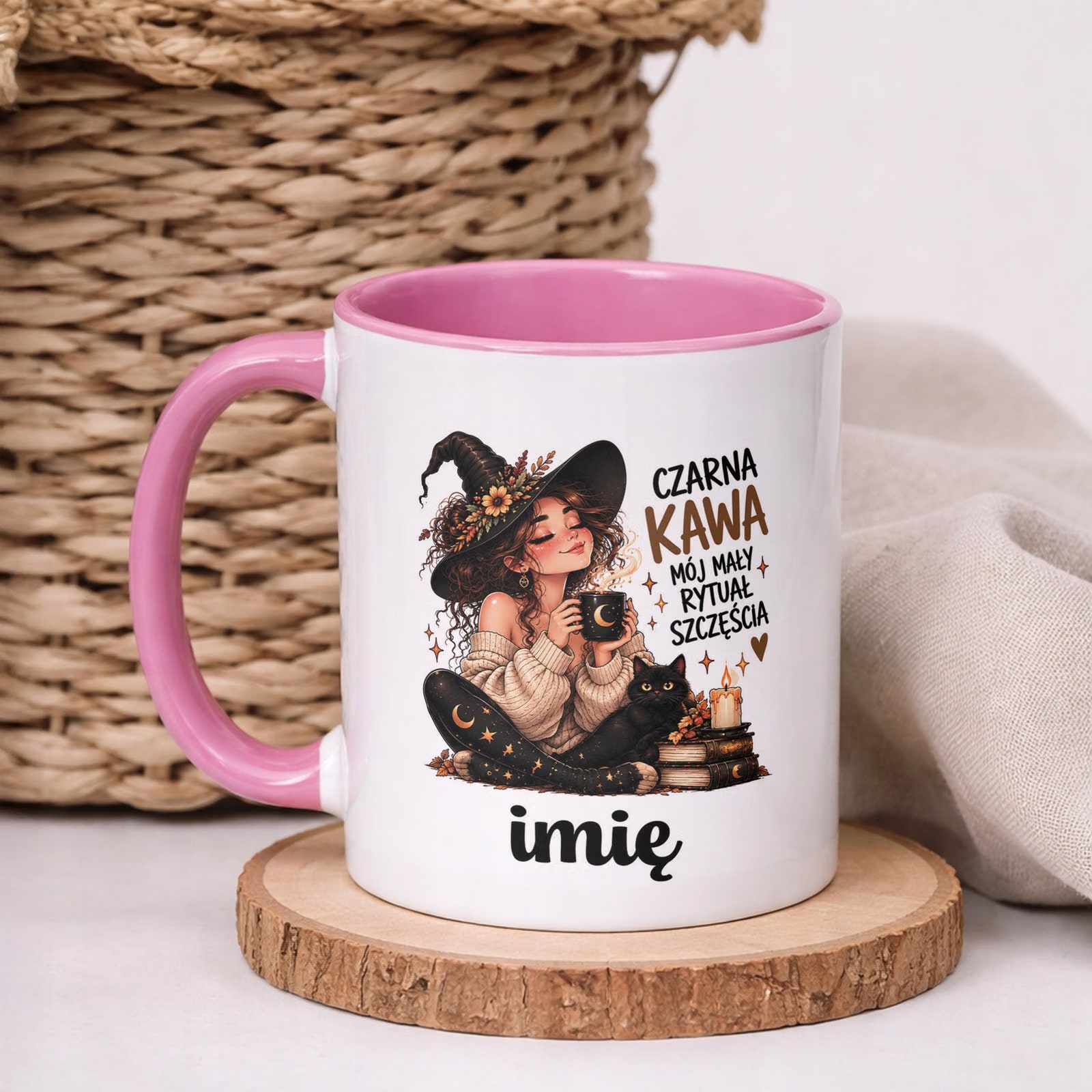 Kubek Różowy Personalizowany z Nadrukiem Dla Kobiet Czarownica Wiedźma