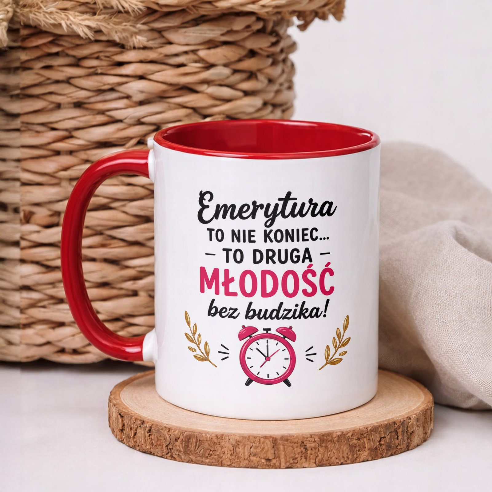Kubek Czerwony z nadrukiem Emerytura Dla Emerytki Upominek Prezent