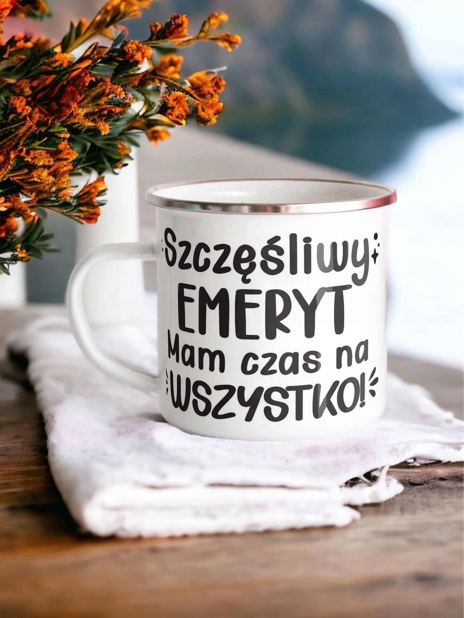 Kubek Emaliowany z okazji Emerytury Dla Emeryta z Nadrukiem Biały Metalowy