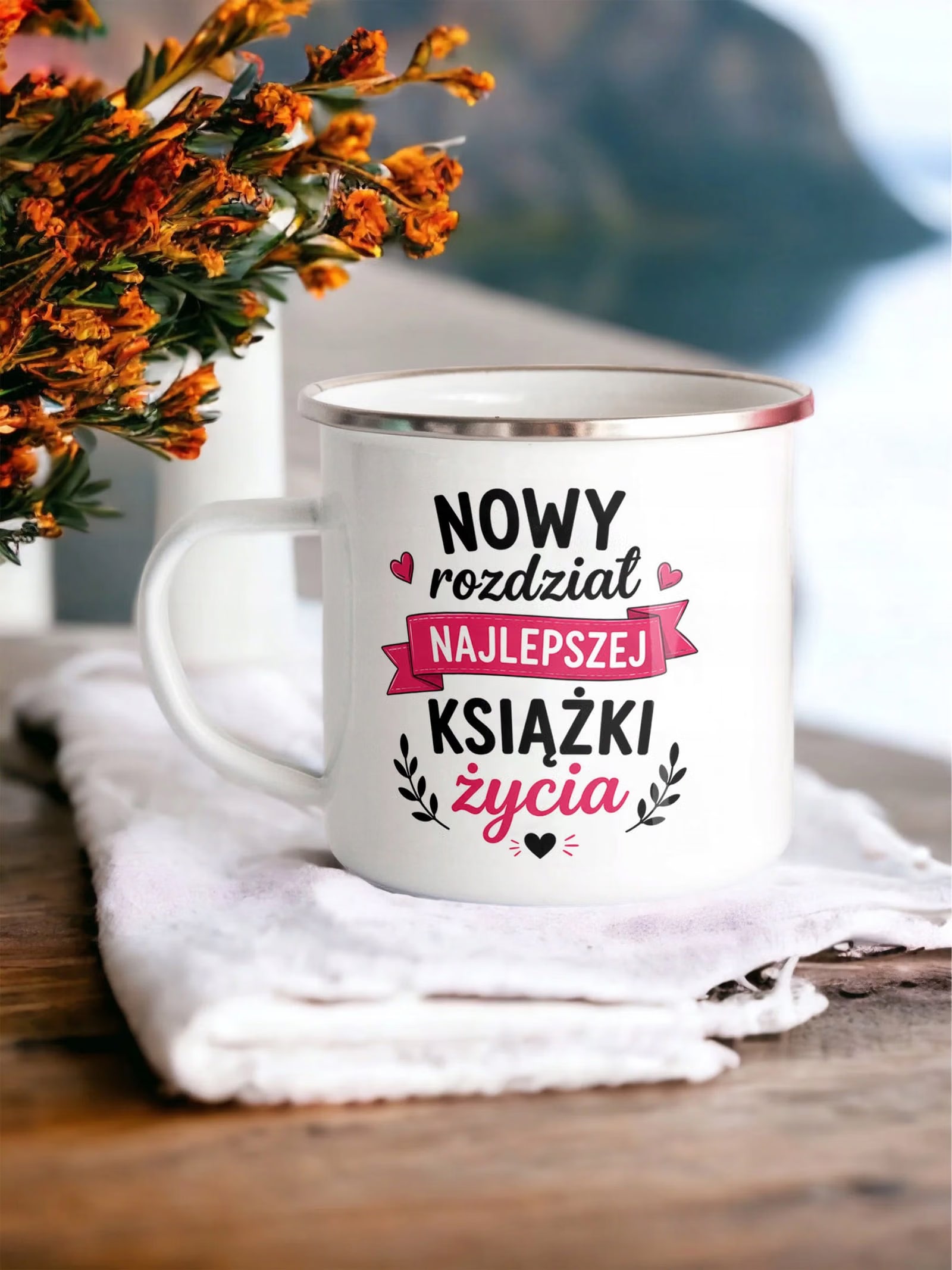 Kubek Emaliowany Emerytura Dla Emerytki z Nadrukiem Biały Metalowy Prezent