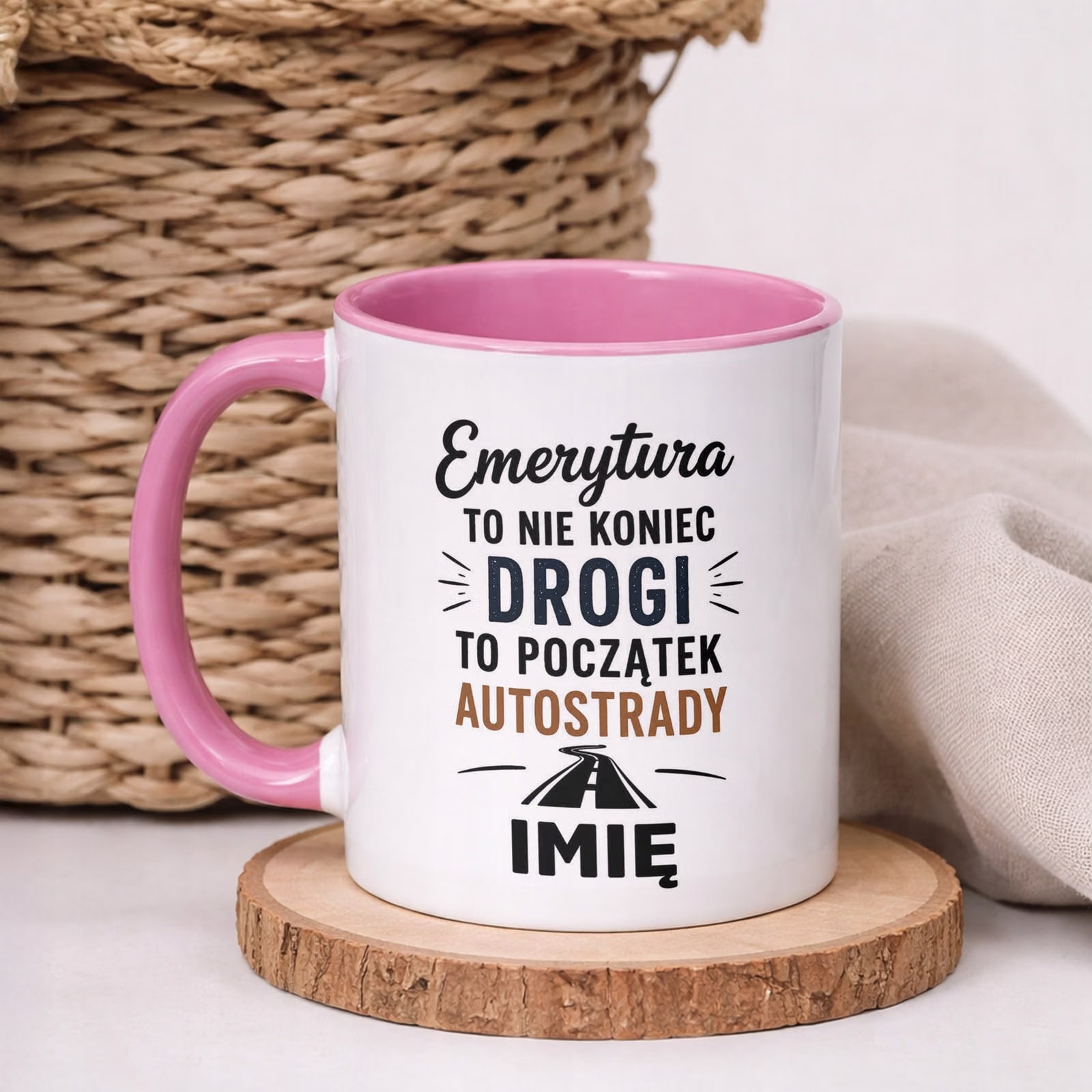 Kubek Różowy Personalizowany z Nadrukiem Emerytura Dla Emeryta Prezent