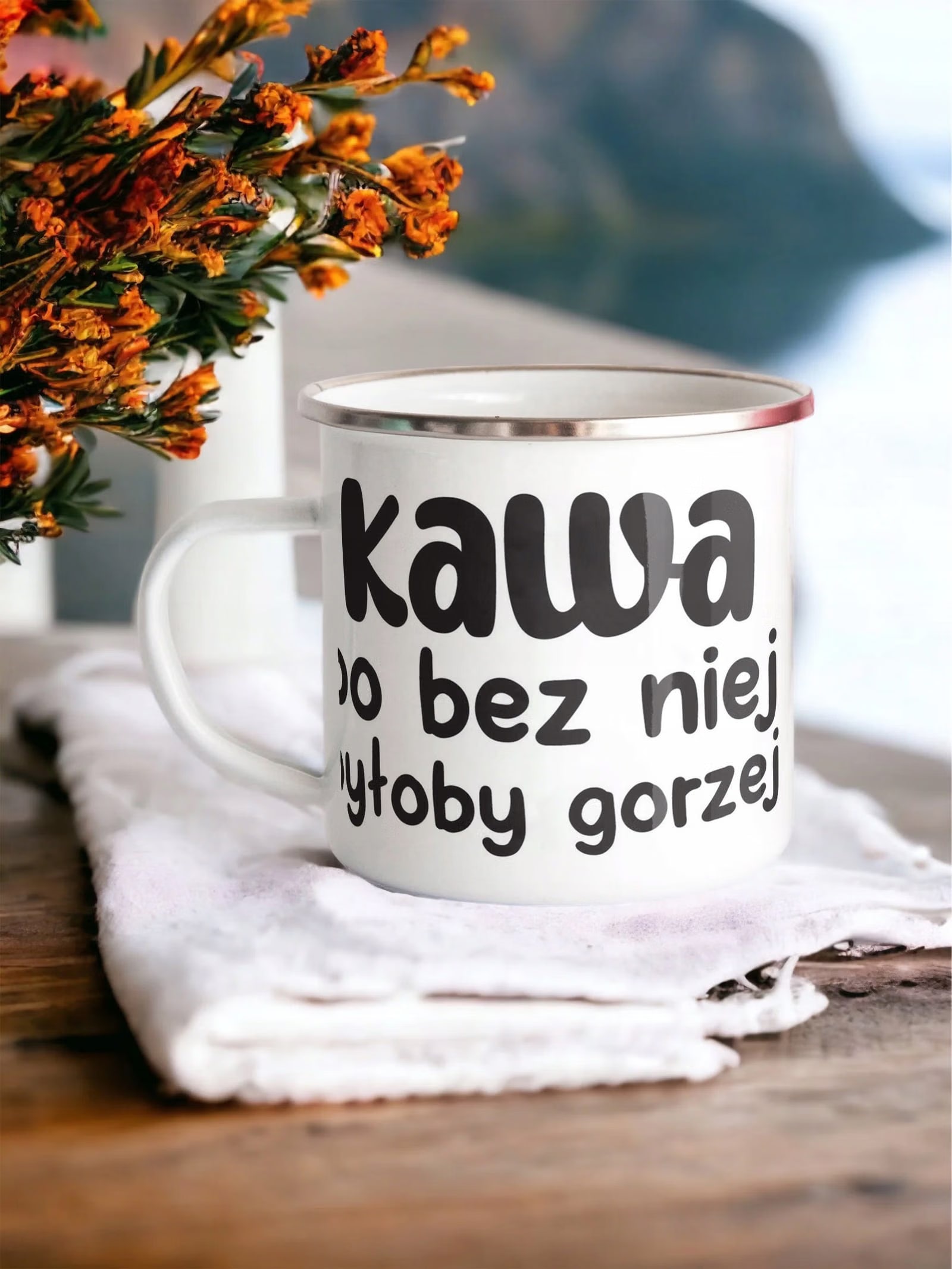 Kubek Emaliowany Kawa Bo Bez Niej Było By Gorzej z Nadrukiem Biały Metalowy