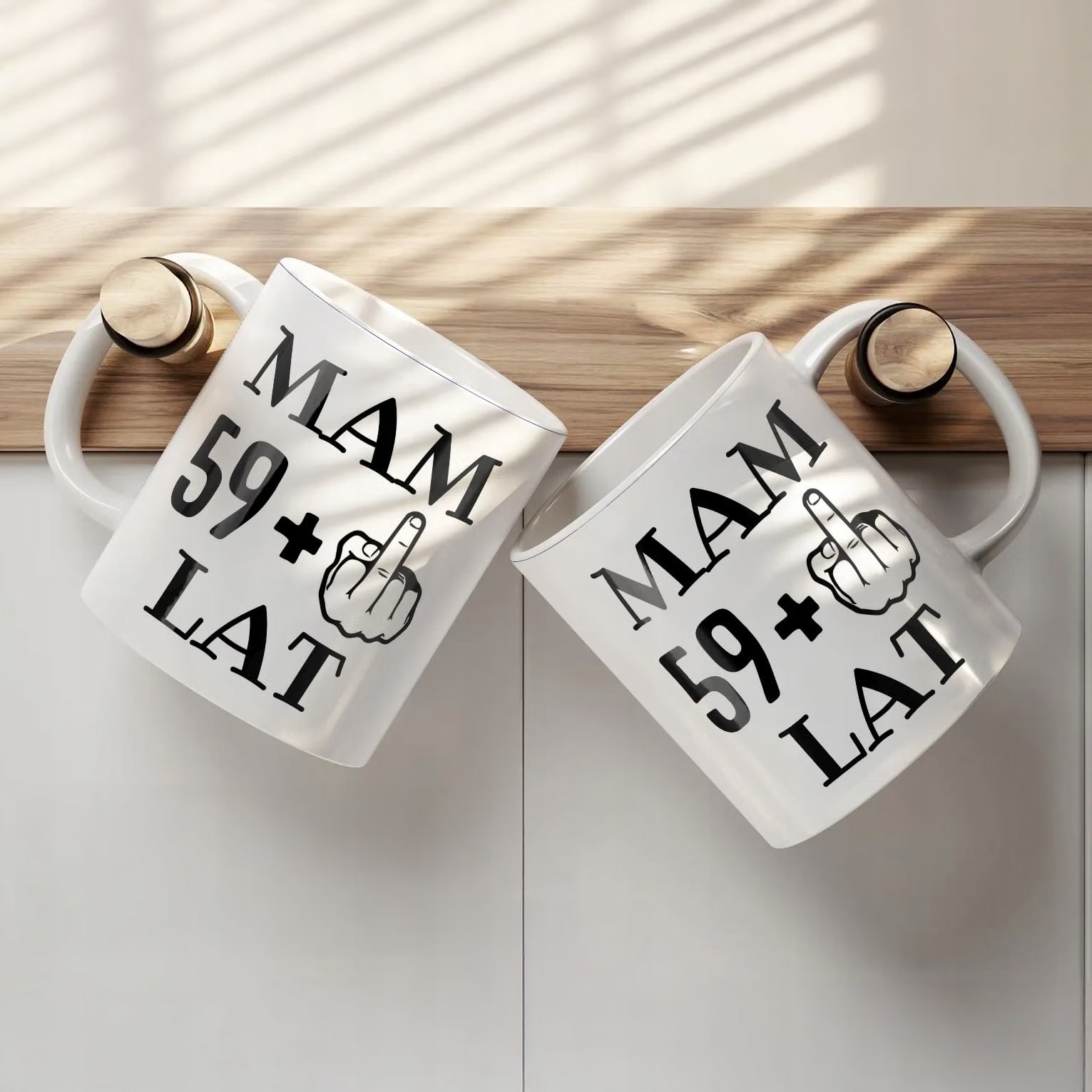 Kubek ceramiczny Na Urodziny Mam 60 Lat Zabawny Prezent Upominek