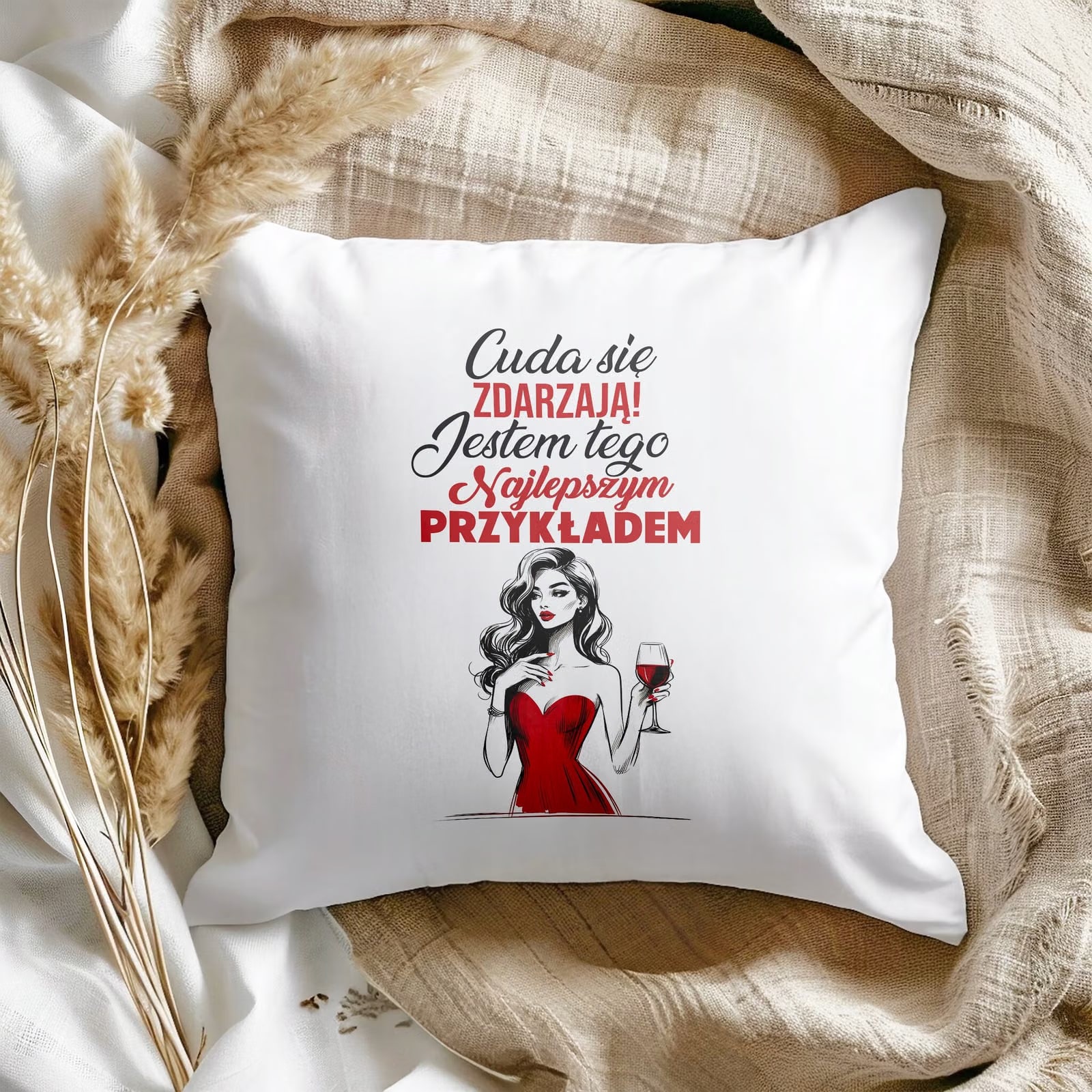 Poduszka 38x38cm Dzień Kobiet Prezent Dla Kobiety Cuda się zdarzają