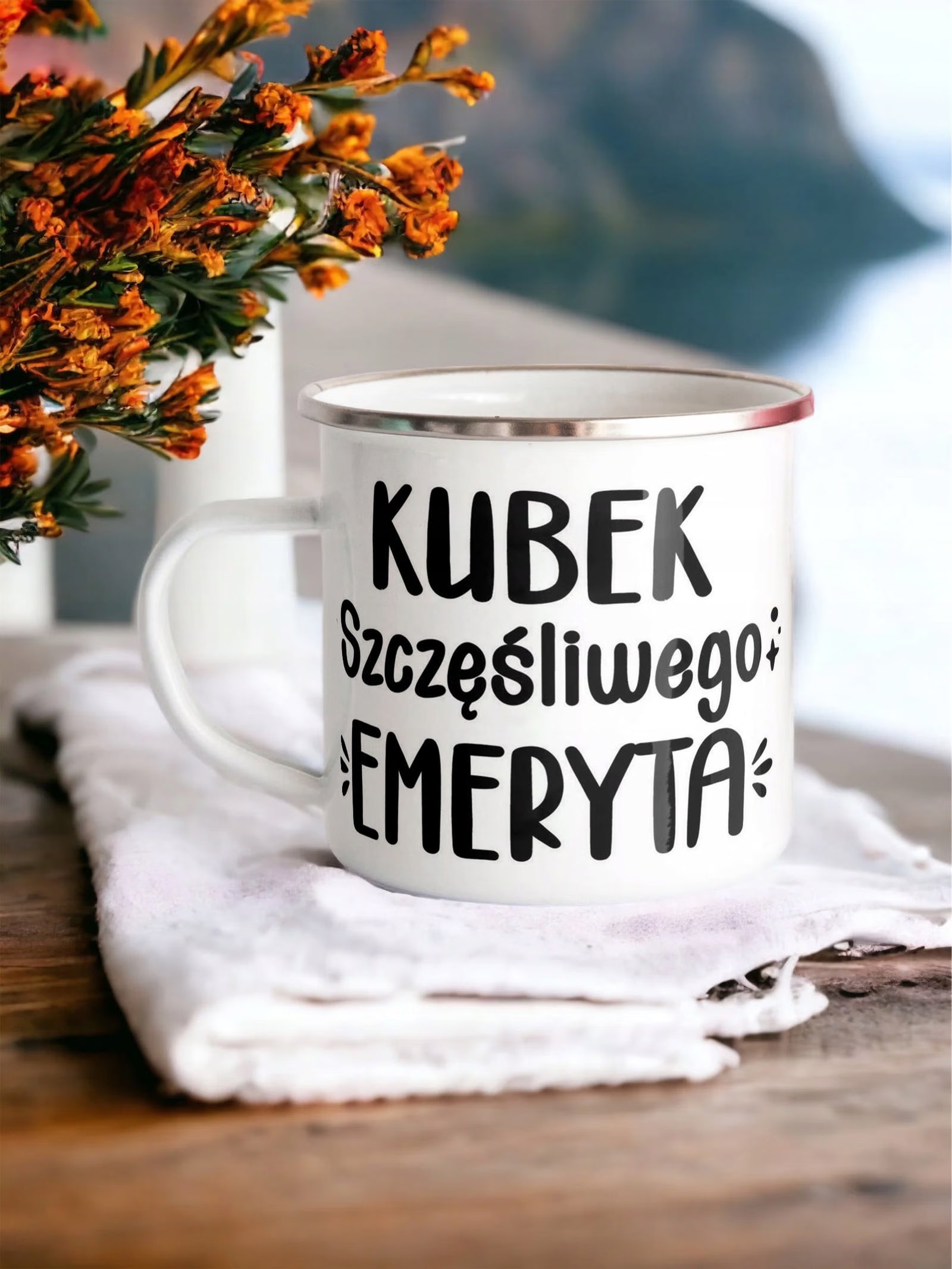 Kubek Emaliowany z okazji Emerytury Dla Emeryta z Nadrukiem Biały Metalowy