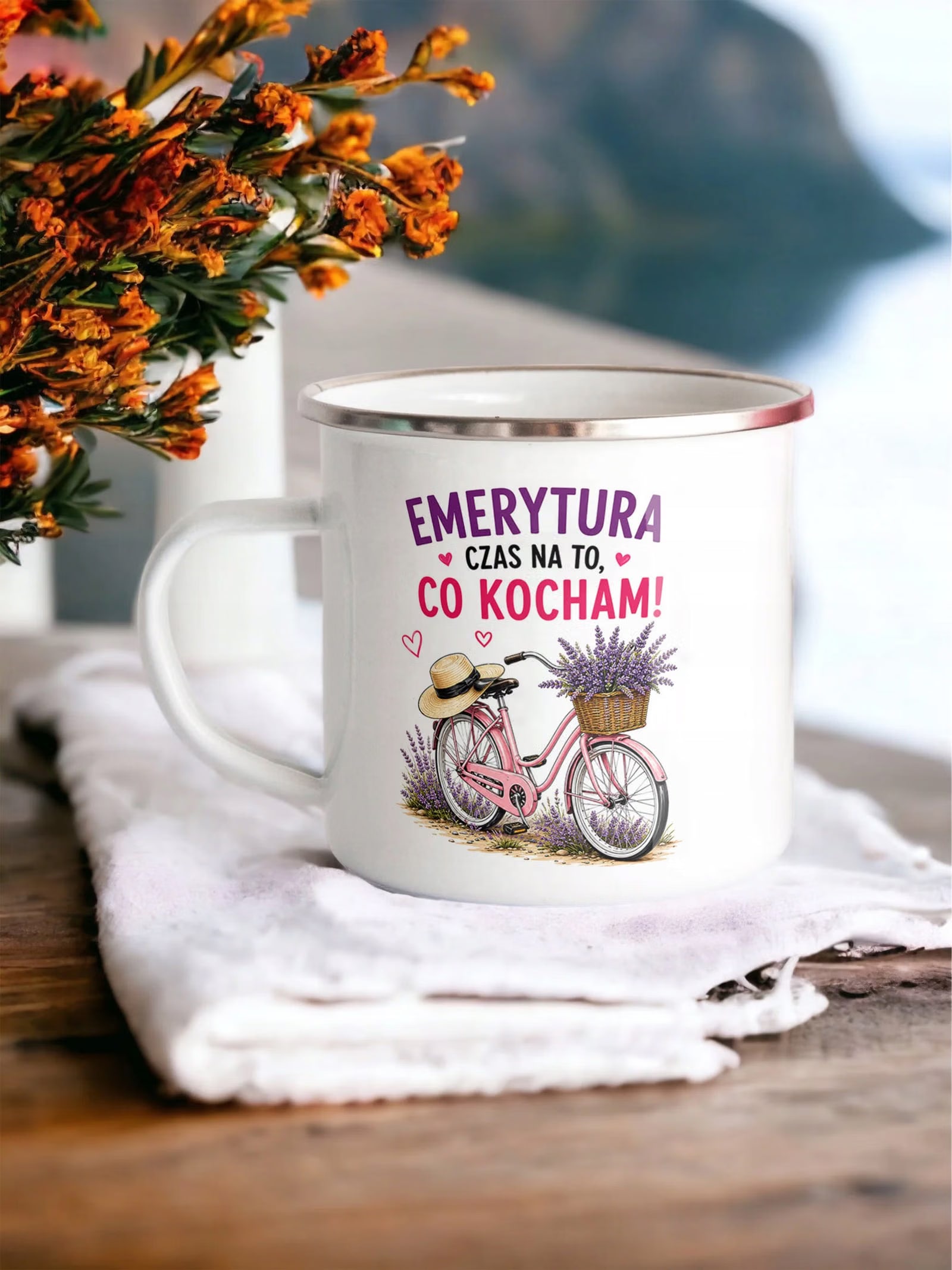 Kubek Emaliowany Emerytura Dla Emerytki z Nadrukiem Biały Metalowy Prezent