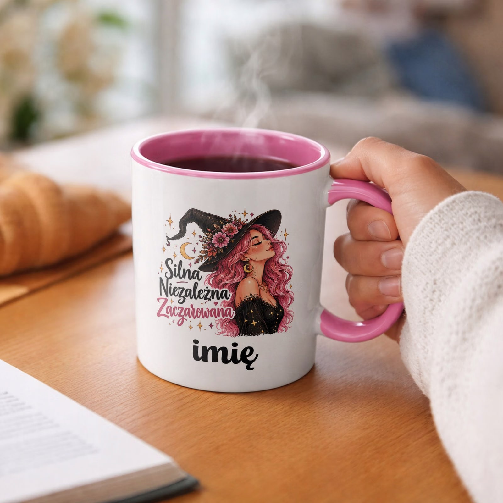 Kubek Różowy Personalizowany z Nadrukiem Dla Kobiet Czarownica Wiedźma