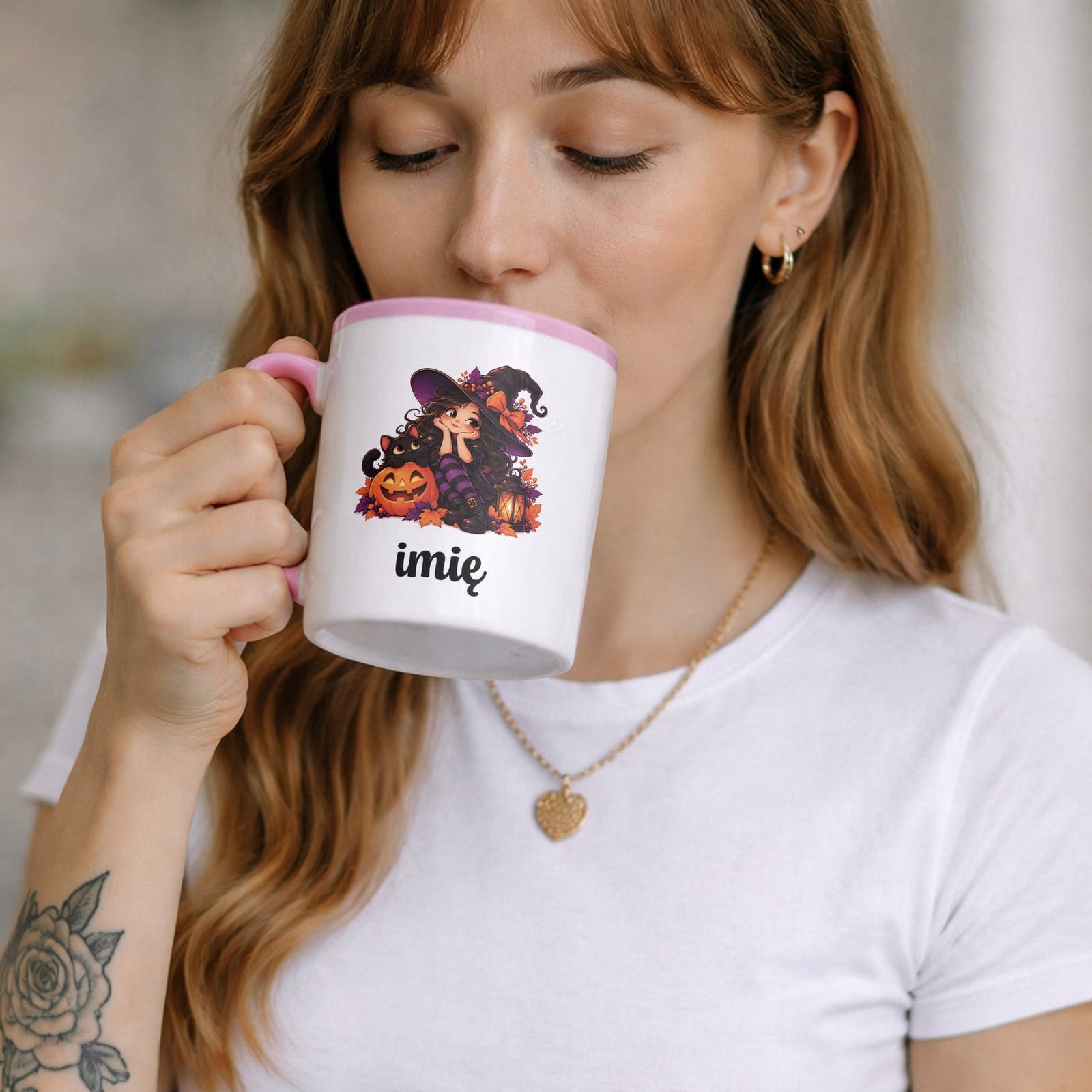 Kubek Różowy Personalizowany z Nadrukiem Dla Kobiet Czarownica Wiedźma