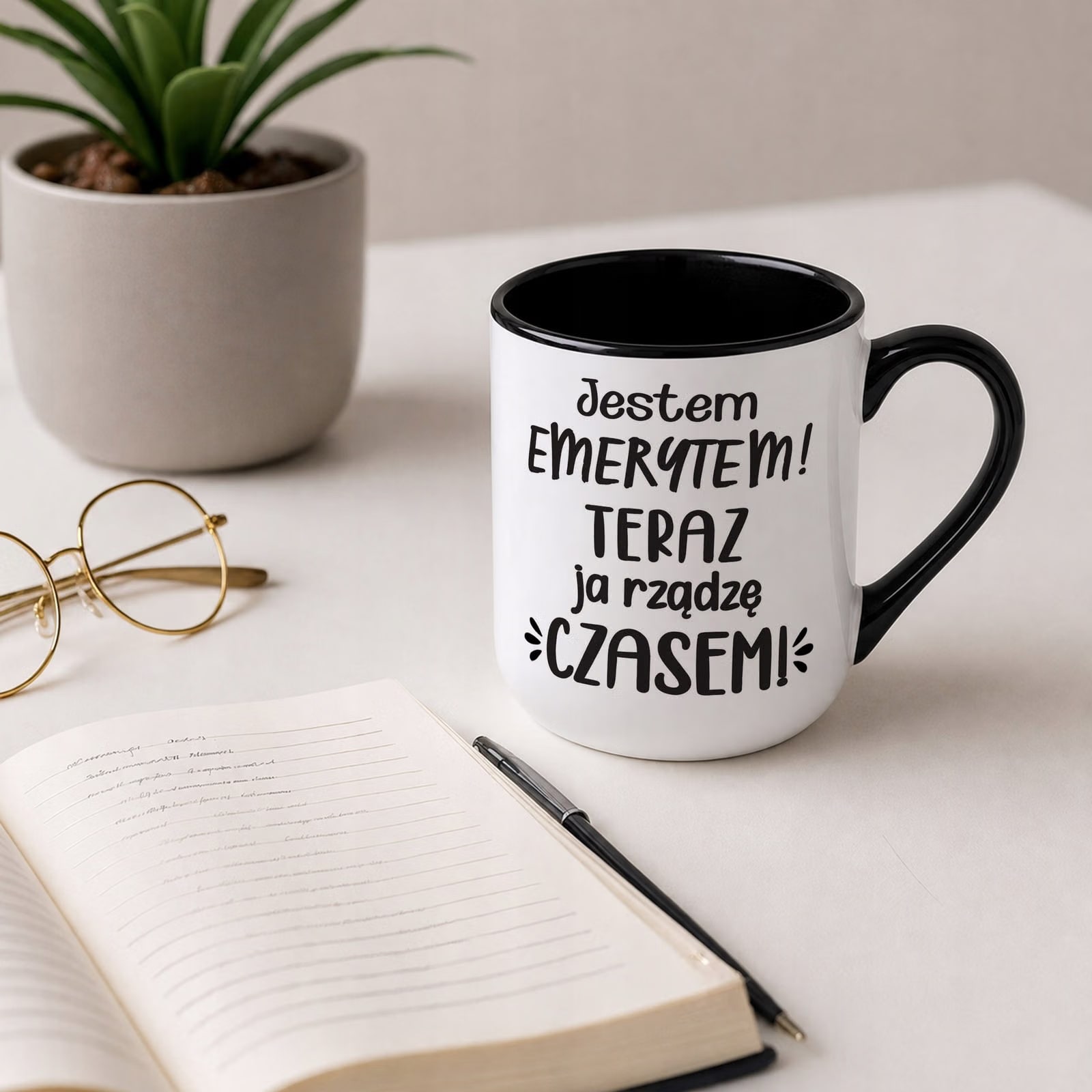 Kubek z nadrukiem Premium Czarny Emerytura Dla Emeryta Upominek Prezent