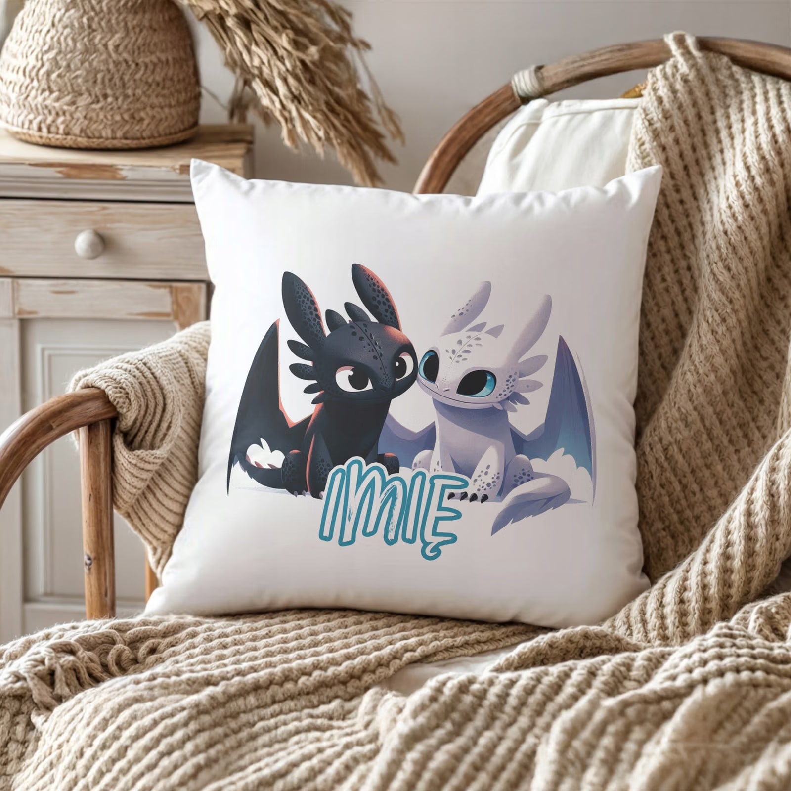 Zestaw Personalizowany Kubek + Poduszka 38×38 cm Szczerbatek Dla Dzieci
