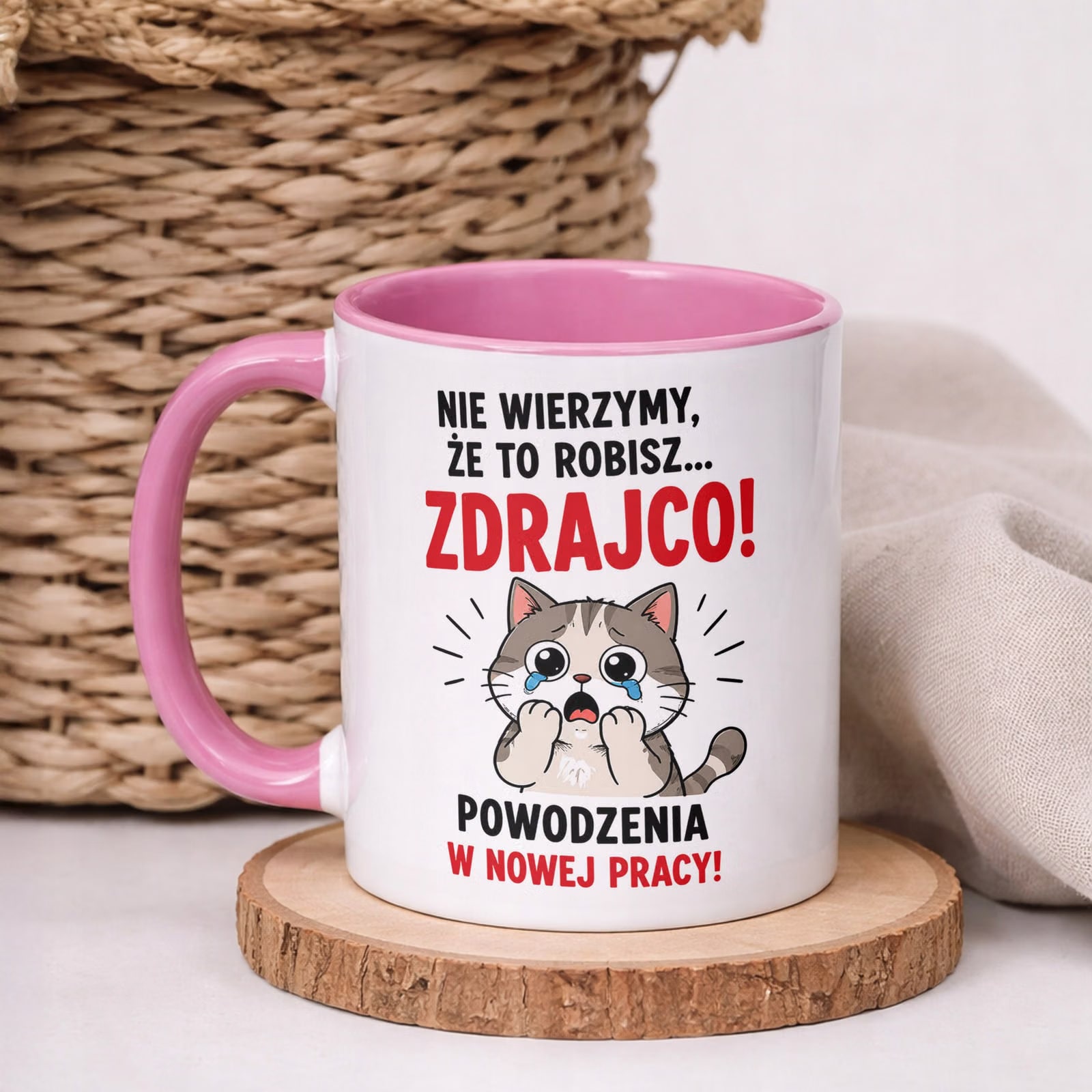 Kubek Różowy z nadrukiem Pożegnanie Odejście z Pracy Dla Kolegi Prezent