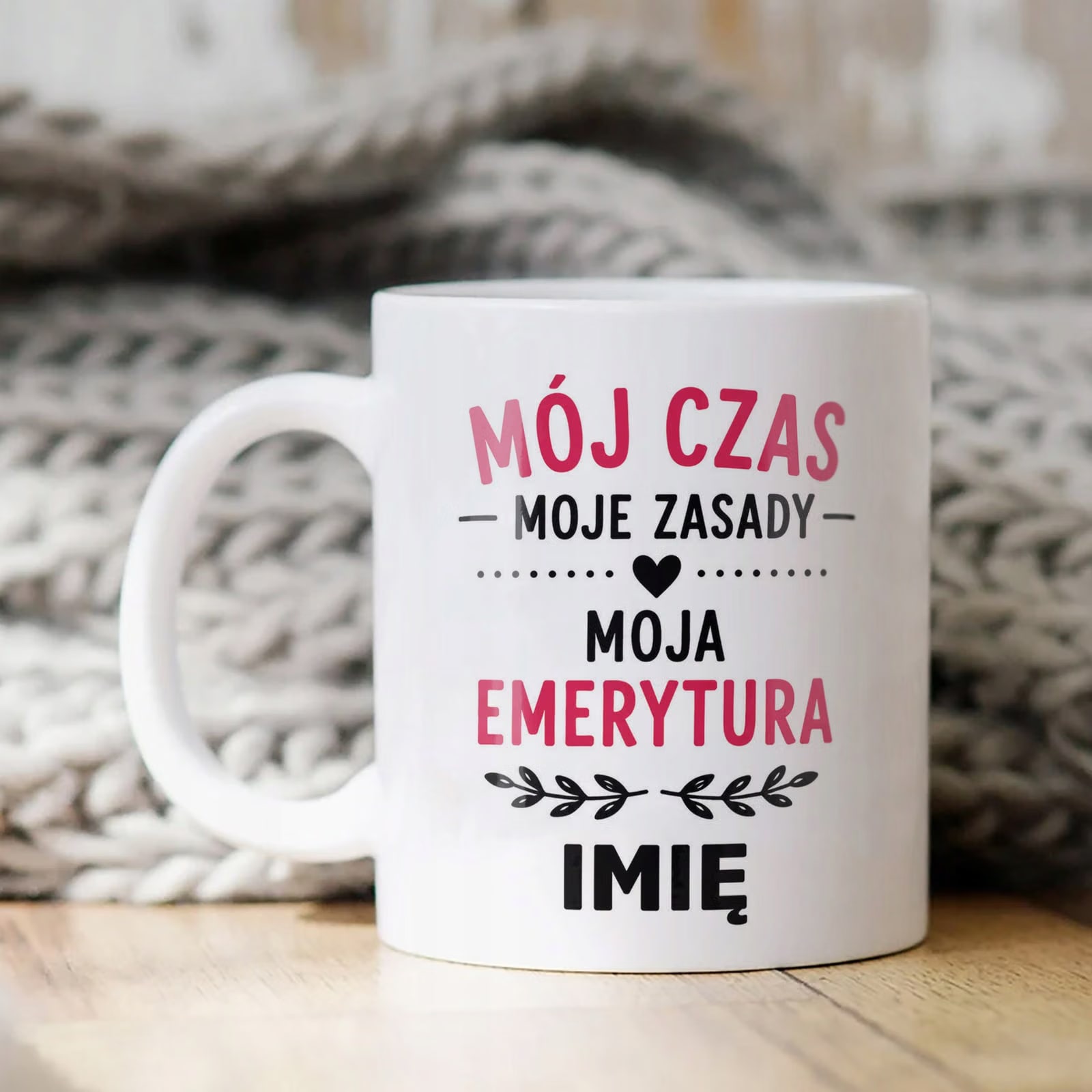 Biały Kubek Personalizowany z Nadrukiem Emerytura Dla Emerytki Prezent