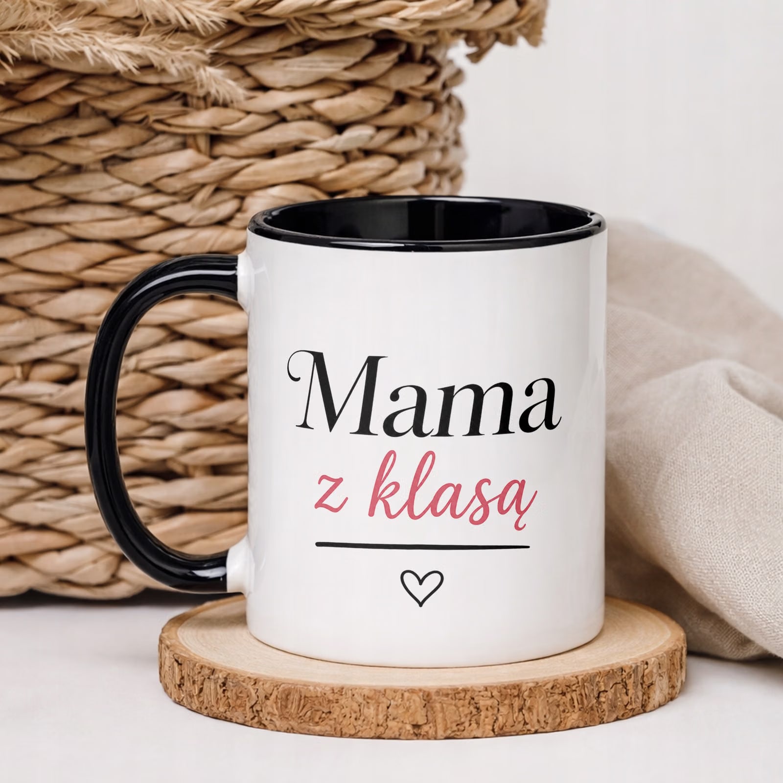 Kubek czarny prezent dla mamy na Dzień Matki wyjątkowy prezent dla mamy