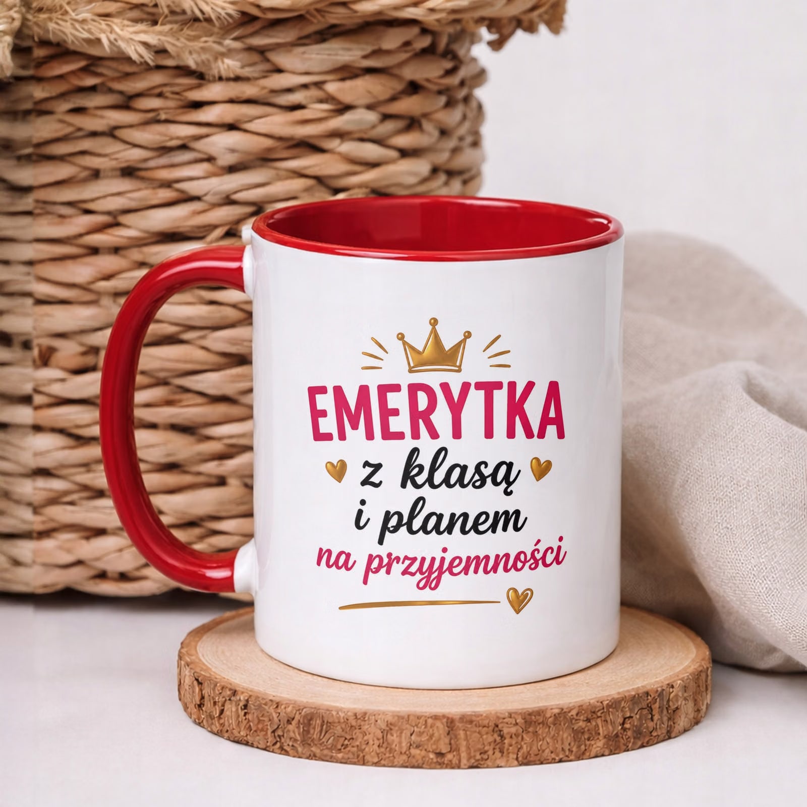Kubek Czerwony z nadrukiem Emerytura Dla Emerytki Upominek Prezent