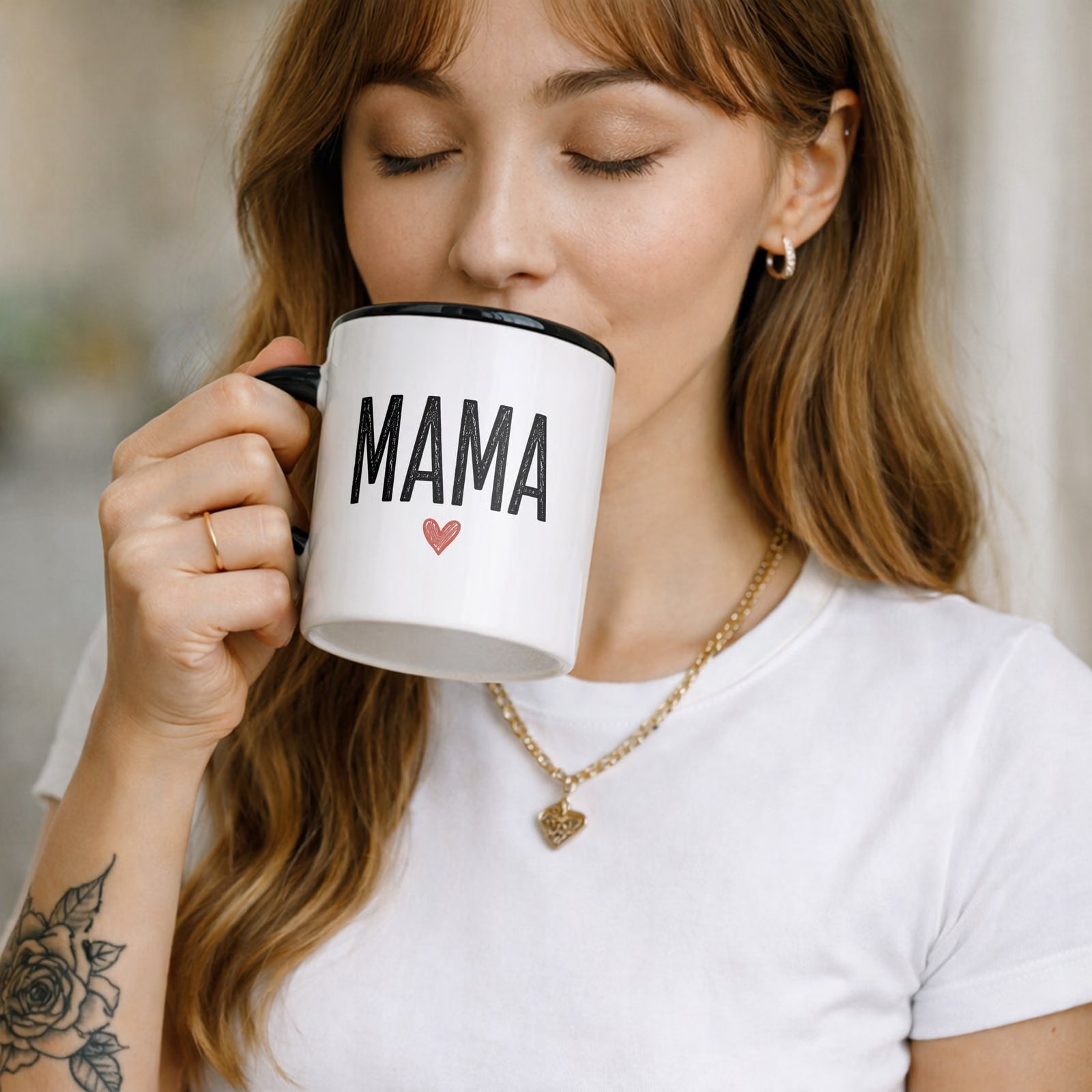 Kubek czarny prezent dla mamy na Dzień Matki elegancki prezent dla mamy