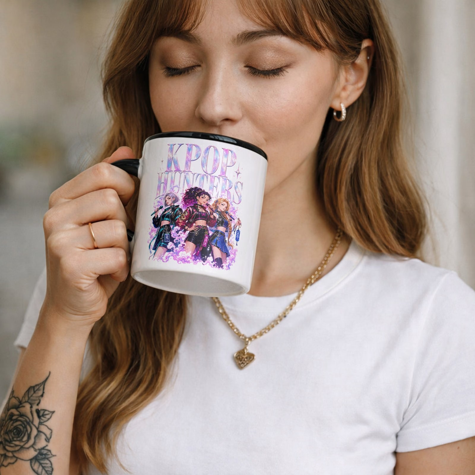 Zestaw Kubek Czarny Poduszka Z Nadrukiem ŁOWCZYNIE KPOP Prezent