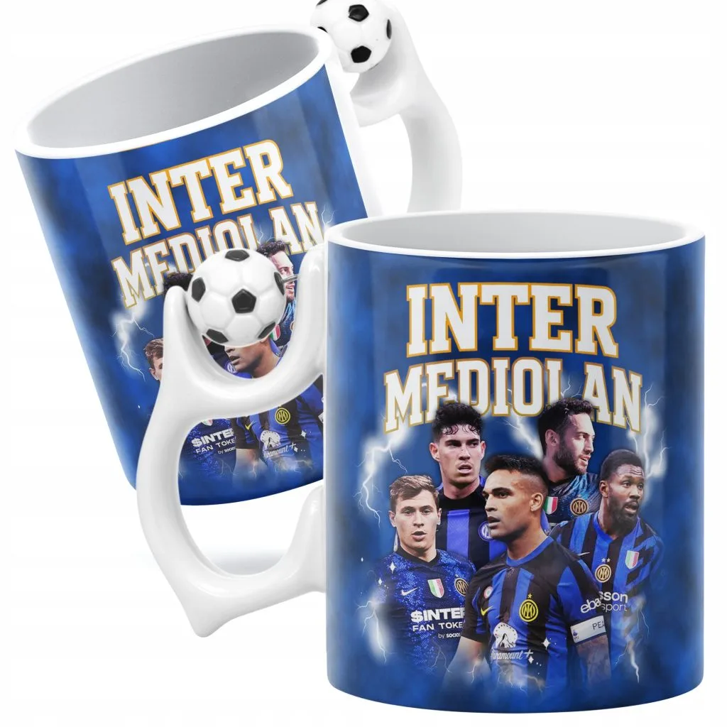 Kubek piłkarski Inter Mediolan Martínez Barella Thuram Çalhanoglu Bastoni